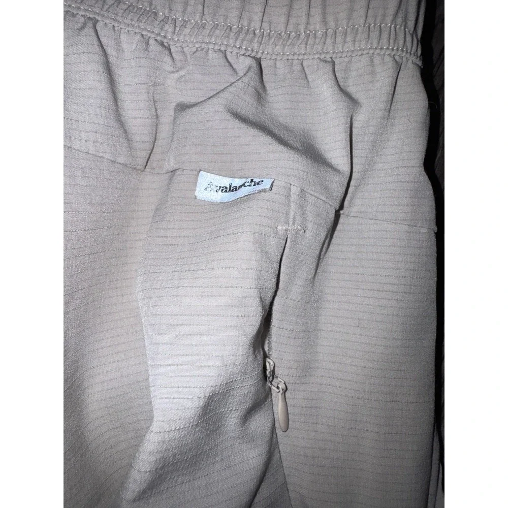 Avalanche Mens Outdoor Hiking Shorts Tan Ripstop Elastic Waist Small